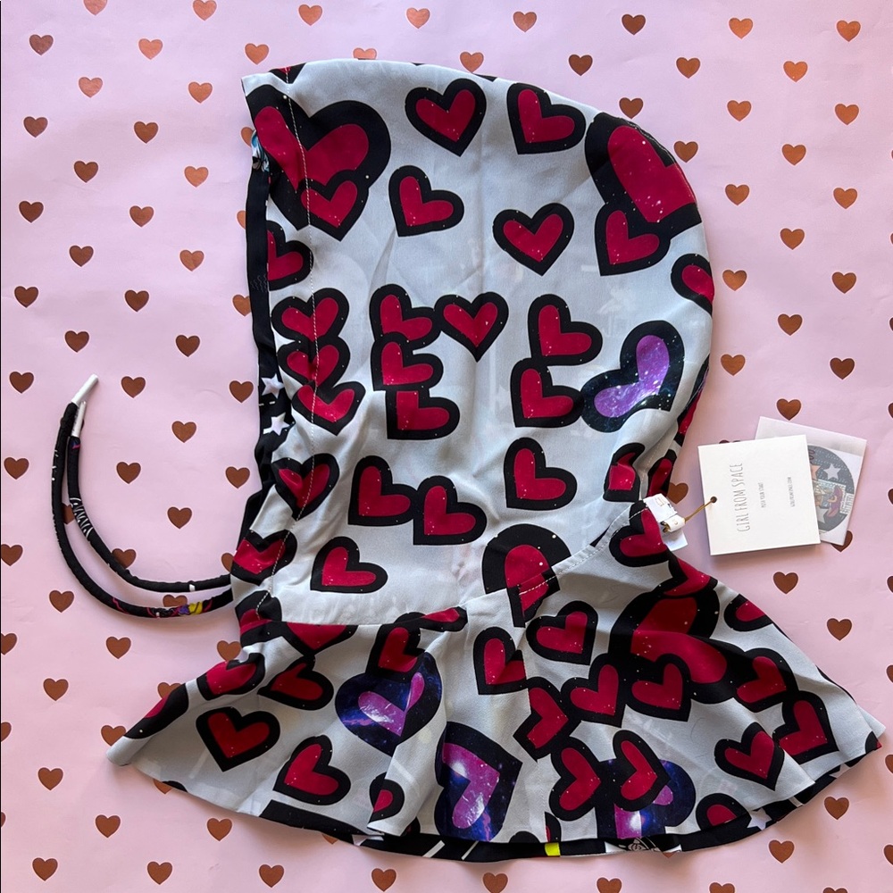 Girl From Space, Silk Reversible Hood